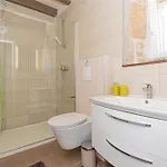 别墅 Rural Olive Krka- 4 Bedrooms, 3 Bathrooms, Private Pool, Park Krka 10 Min