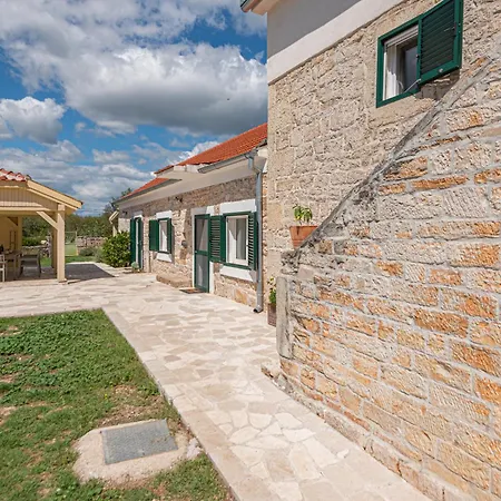 Rural Olive Krka: Poolside Retreat Near Krka Park Villa