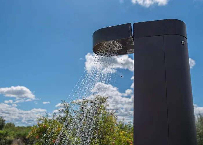 וילה Rural Olive Krka- 4 Bedrooms, 3 Bathrooms, Private Pool, Park Krka 10 Min Ljubotic